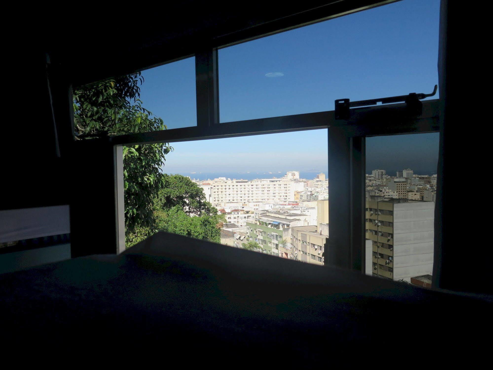 Walk On The Favela Hostel Rio de Janeiro Exterior photo